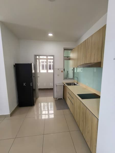 Service Residence for Rent at Meridin Bayvue Serviced Apartment - Kevin Chua - Kitchen - PropertyGuru.com.my