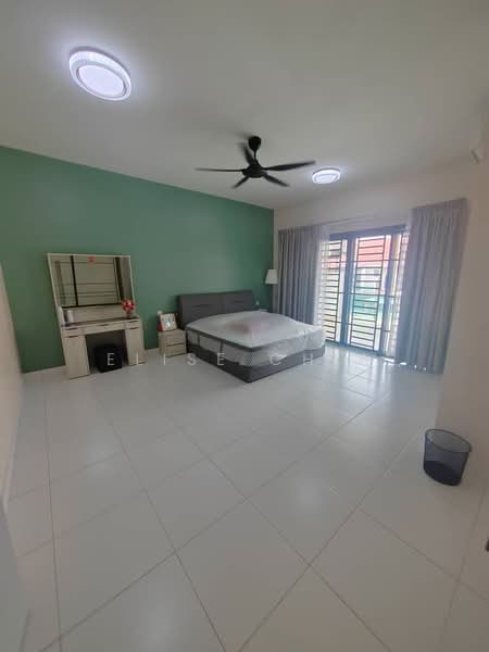 Rumah Teres 2 Tingkat untuk Dijual di Taman Flora Heights (Pasir Gudang) - Elise Chia - Bedroom - PropertyGuru.com.my