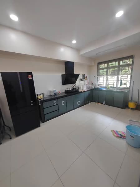 Rumah Teres 2 Tingkat untuk Dijual di Taman Flora Heights (Pasir Gudang) - Elise Chia - Kitchen - PropertyGuru.com.my