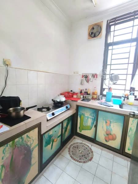 2-storey Terraced House for Sale in Taman Daya (Johor Bahru) - Karl Lim - Kitchen - PropertyGuru.com.my