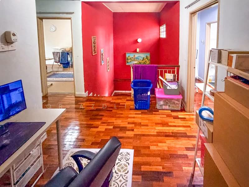 Rumah Teres 2 Tingkat untuk Dijual di Bandar Tun Hussein Onn (Cheras) - Nor Azdlin Adnan - Interior - PropertyGuru.com.my