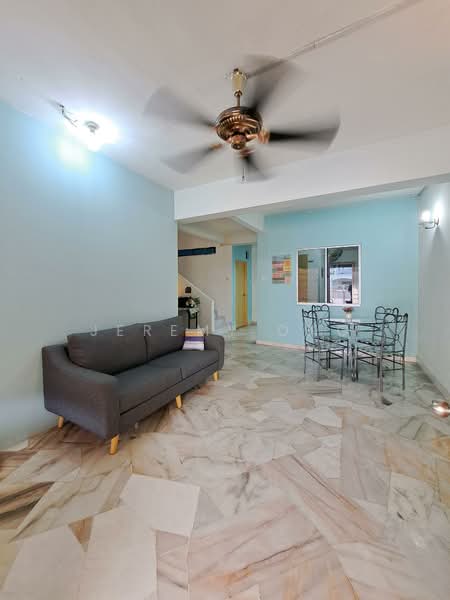 2-storey Terraced House for Rent in Bandar Sunway (Sunway) - Jeremy Ong - Living Room - PropertyGuru.com.my