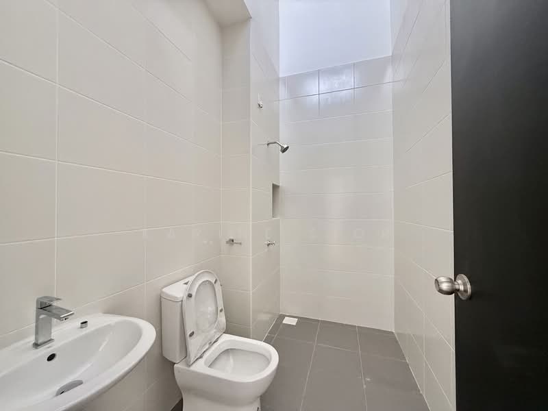 Cluster House for Sale in Eco Botanic 2 (Iskandar Puteri (Nusajaya)) - Karine Sior - Bathroom - PropertyGuru.com.my
