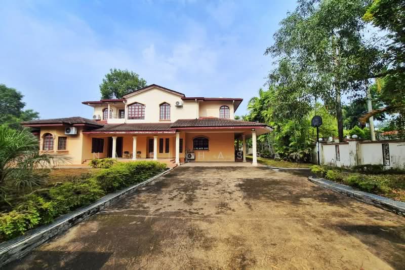 Bungalow for Sale in Seksyen 6 (Kota Damansara) - Nazri Hassan - Exterior - PropertyGuru.com.my