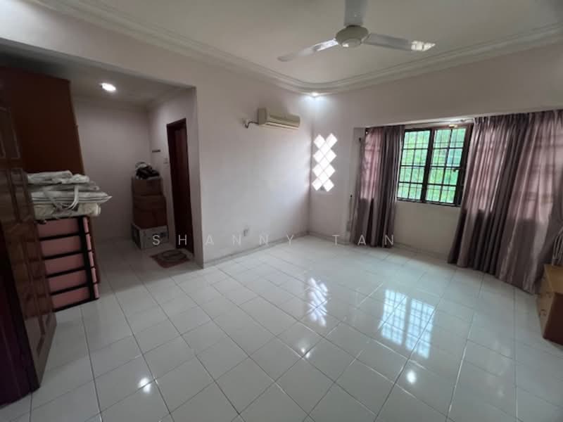 2.5-storey Terraced House for Sale in Bandar Mahkota Cheras (Cheras) - Shanny Tan - Living Room - PropertyGuru.com.my