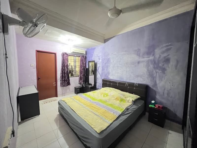 2.5-storey Terraced House for Sale in Bandar Mahkota Cheras (Cheras) - Shanny Tan - Bedroom - PropertyGuru.com.my