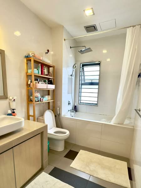 Rumah Teres 3.5 Tingkat untuk Dijual di Petaling Jaya (Selangor) - Louis Foong - Bathroom - PropertyGuru.com.my