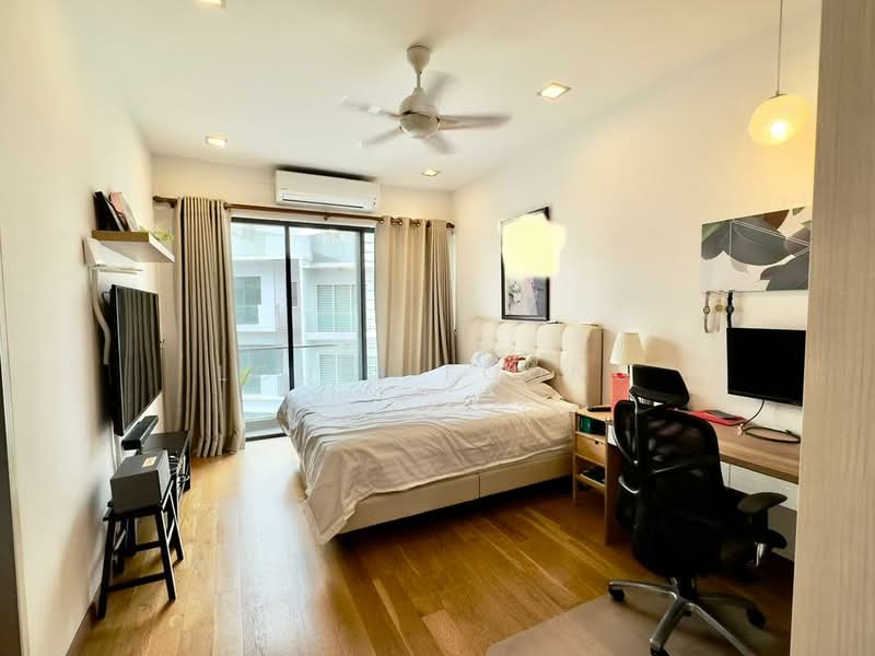 Rumah Teres 3.5 Tingkat untuk Dijual di Petaling Jaya (Selangor) - Louis Foong - Bedroom - PropertyGuru.com.my