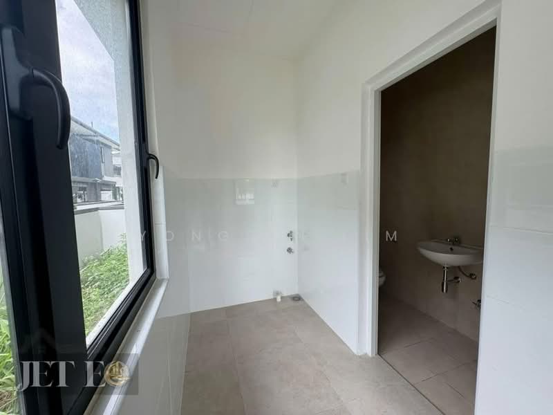 2-storey Terraced House for Sale in Bandar Tropicana Aman (Telok Panglima Garang) - Yongsen Lim - PropertyGuru.com.my