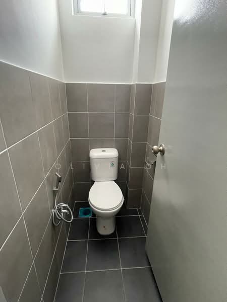 Kedai / Pejabat untuk Disewa di Beranang (Selangor) - OLIVIA OH - Bathroom - PropertyGuru.com.my