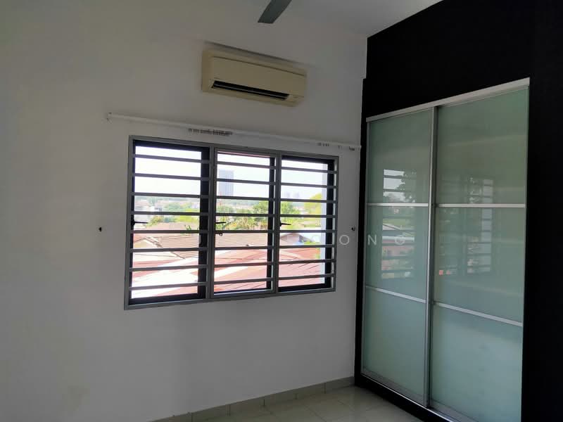 Rumah Teres 3.5 Tingkat untuk Dijual di Petaling Jaya (Selangor) - Louis Foong - Bedroom - PropertyGuru.com.my