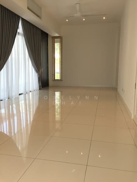 2-storey Terraced House for Rent in Medini (Iskandar Puteri (Nusajaya)) - Roselynn Chai - Living Room - PropertyGuru.com.my