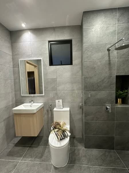 Service Residence for Sale at Paragon Gateway - Reny Hee - PropertyGuru.com.my