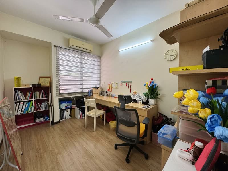 2-storey Terraced House for Rent in Island Glades (Jelutong) - Qyan Goh - Study - PropertyGuru.com.my