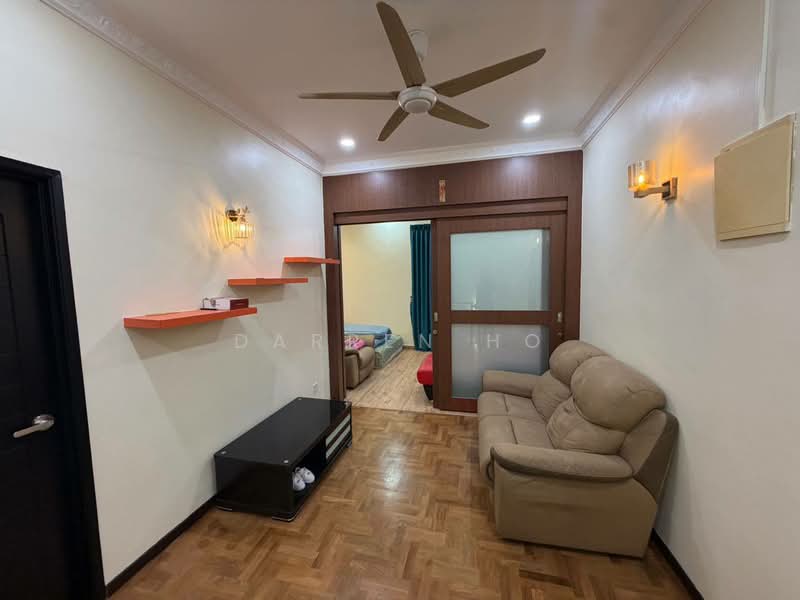 2-storey Terraced House for Sale in Taman Impian Emas (Skudai) - Darren Ho - Living Room - PropertyGuru.com.my