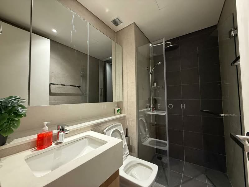 Servis Apartment untuk Dijual di TRX Residences - Hao Hak Teoh - Bathroom - PropertyGuru.com.my