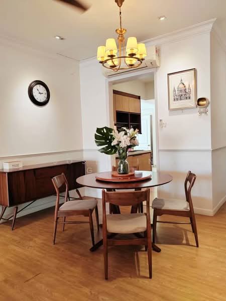 Kondominium untuk Disewa di Riana Green Condominium - Josephine Gooi - Dining Room - PropertyGuru.com.my