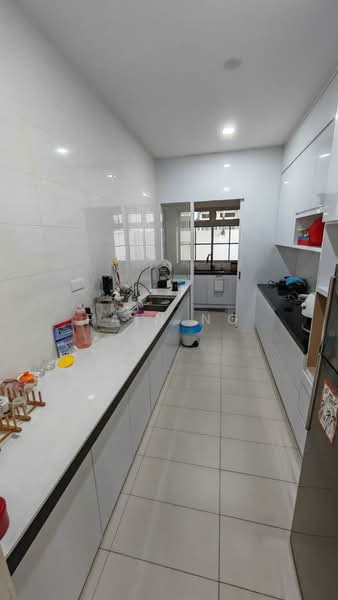 Rumah Berkembar untuk Disewa di Johor Bahru (Johor) - Rain Ng - Kitchen - PropertyGuru.com.my