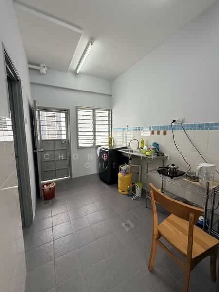 Rumah Teres 2 Tingkat untuk Dijual di Taman Subang Impian (Shah Alam) - Chong Yien Chin - Kitchen - PropertyGuru.com.my