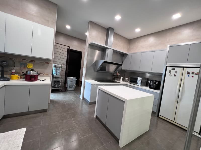 Rumah Banglo untuk Dijual di Bukit Sungai Long (Bandar Sungai Long) - Shanny Tan - Kitchen - PropertyGuru.com.my