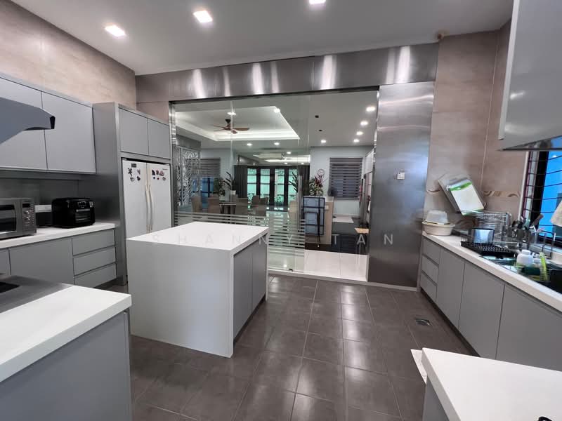 Rumah Banglo untuk Dijual di Bukit Sungai Long (Bandar Sungai Long) - Shanny Tan - Kitchen - PropertyGuru.com.my