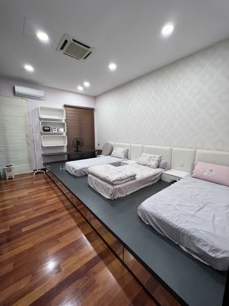 Rumah Banglo untuk Dijual di Bukit Sungai Long (Bandar Sungai Long) - Shanny Tan - Bedroom - PropertyGuru.com.my
