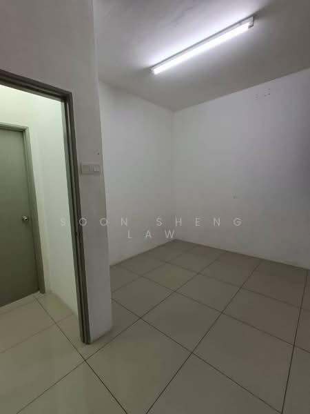 Service Residence for Sale at Silk Residence - Soon Sheng Law - Interior - PropertyGuru.com.my