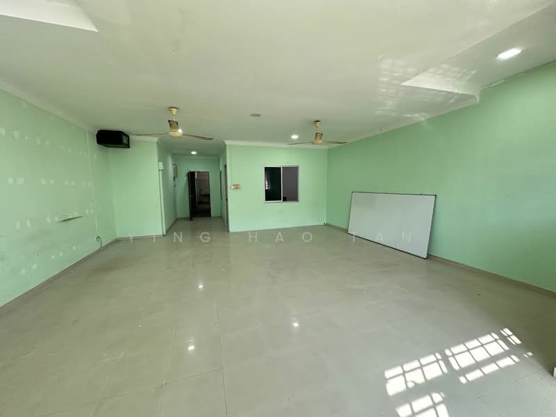 Shop / Office for Rent in Bandar Mahkota Cheras (Cheras) - Ying Hao Tan - Living Room - PropertyGuru.com.my