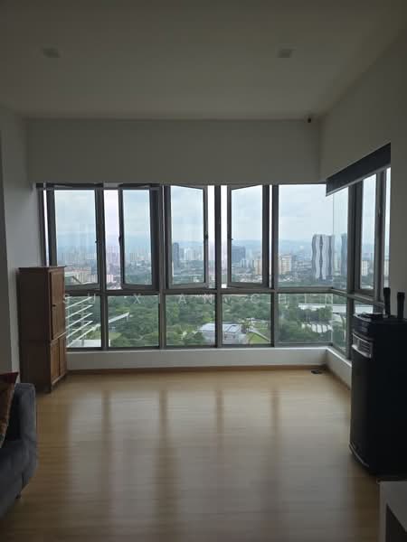 Kondominium untuk Disewa di The Maple Condominium - SU XIAN CHIN - Living Room - PropertyGuru.com.my
