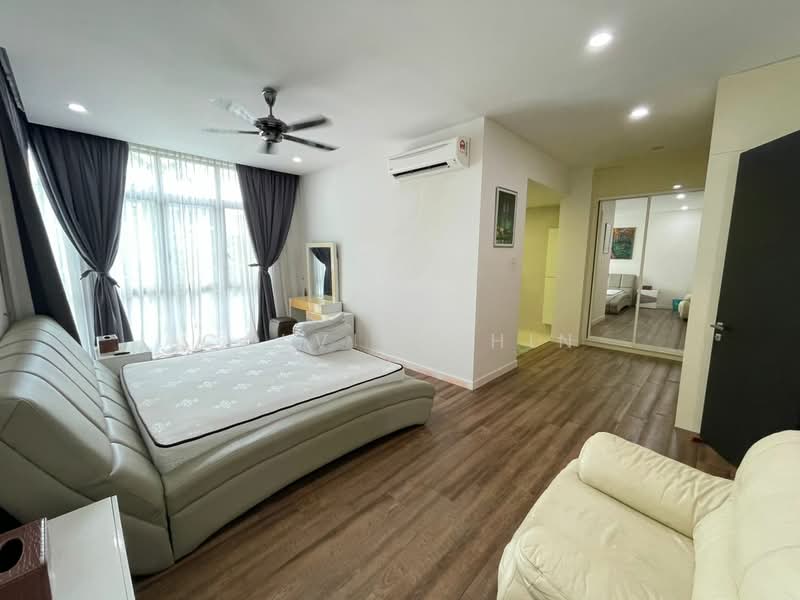 Banglo Lot Kosong untuk Dijual di Taman Melawati (Ulu Kelang) - calvin Chin - Master Bedroom - PropertyGuru.com.my