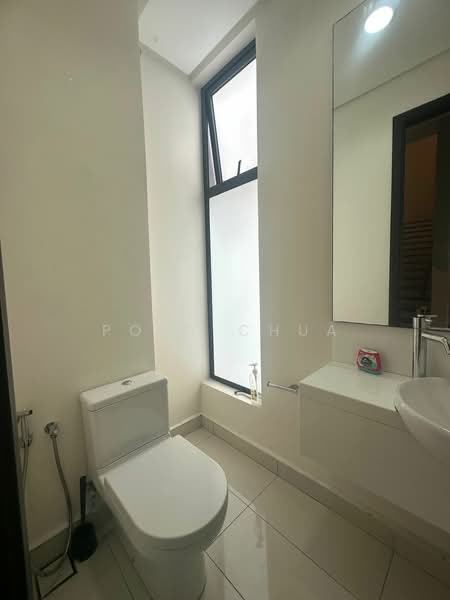 Rumah Teres untuk Disewa di Medini (Iskandar Puteri (Nusajaya)) - Pony Chua - Bathroom - PropertyGuru.com.my