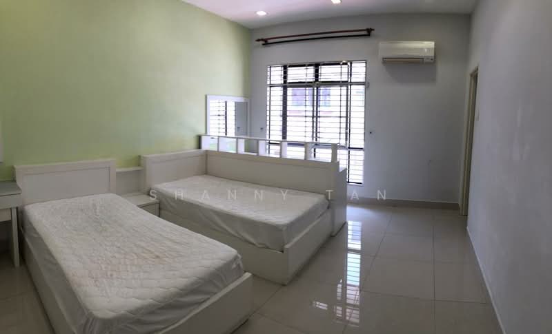 Semi-Detached House for Sale in Bukit Sungai Long (Bandar Sungai Long) - Shanny Tan - Bedroom - PropertyGuru.com.my