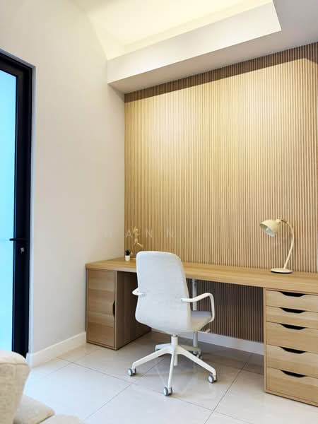 Servis Apartment untuk Disewa di The Sentral Suites - Hann . - Study - PropertyGuru.com.my