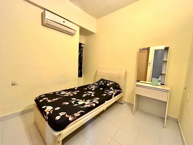 Pangsapuri untuk Disewa di University Place (Plaza Ivory) - Gan Chun Kai - Bedroom - PropertyGuru.com.my