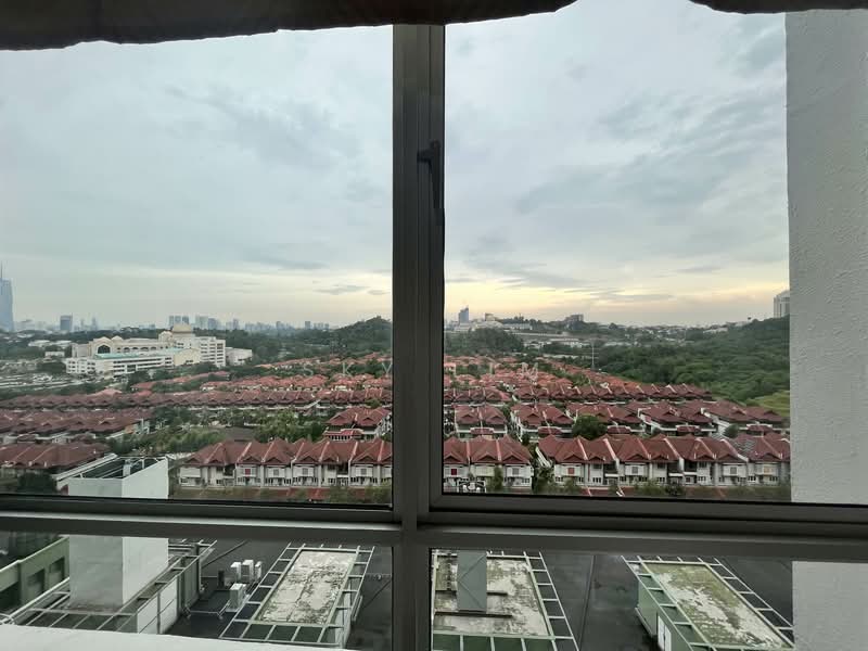Servis Apartment untuk Disewa di Solaris Dutamas - Sky Lim - View - PropertyGuru.com.my