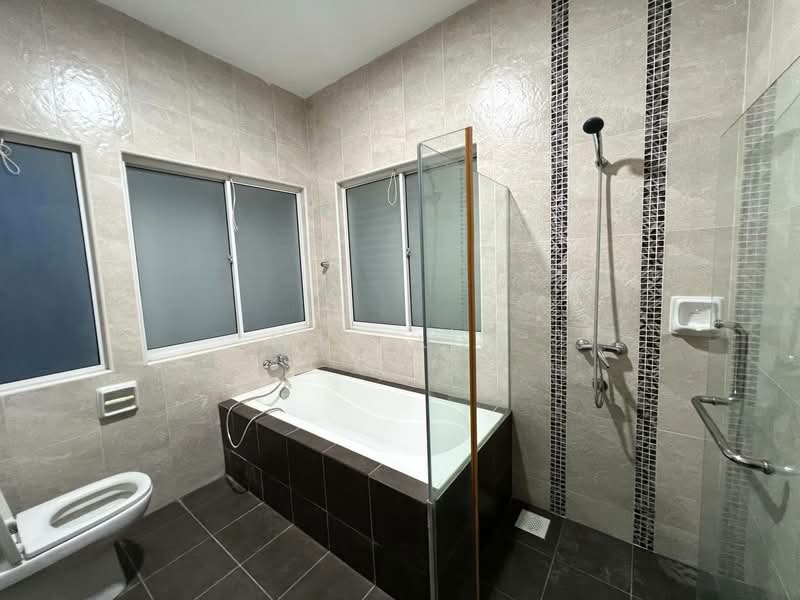 Semi-Detached House for Sale in Taman Ponderosa (Johor Bahru) - Max Loh - Bathroom - PropertyGuru.com.my