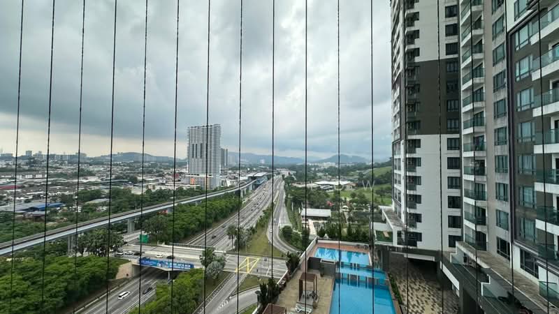 Servis Apartment untuk Dijual di Service Residence @ Landmark Residence 1 - Alice Low - View - PropertyGuru.com.my