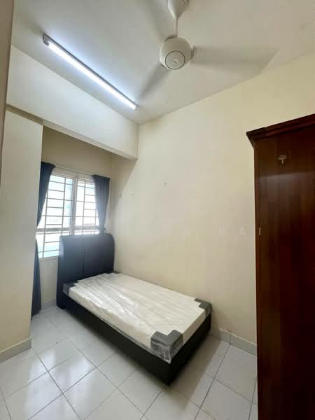 Pangsapuri untuk Disewa di University Place (Plaza Ivory) - Gan Chun Kai - Bedroom - PropertyGuru.com.my