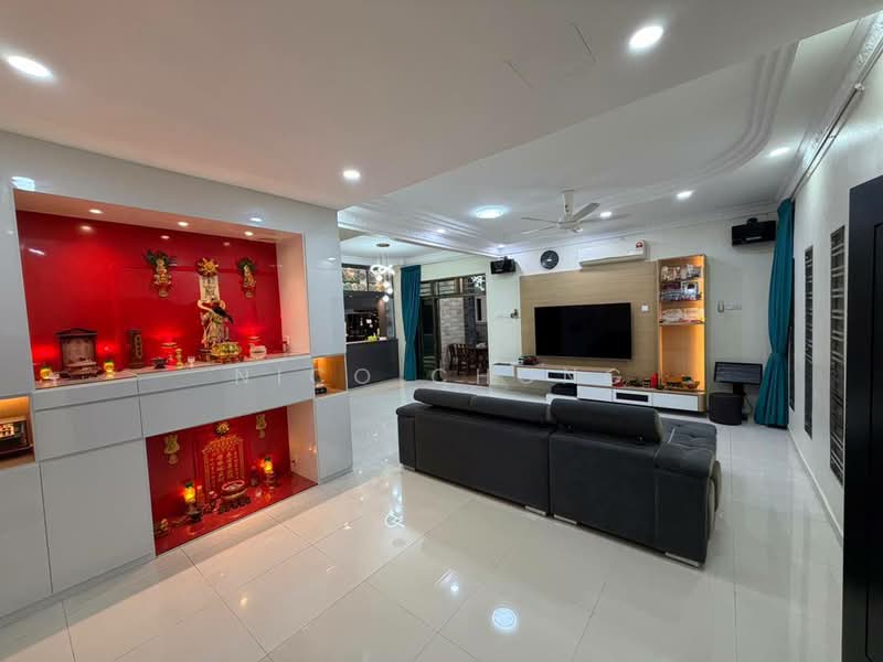 2-storey Terraced House for Sale in Johor Bahru (Johor) - Nico Chong - Living Room - PropertyGuru.com.my