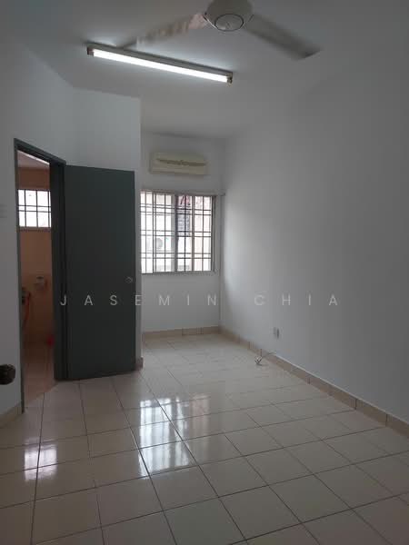 Rumah Teres 2 Tingkat untuk Dijual di Taman Megah Kepong (Kepong) - Jasemin Chia - Interior - PropertyGuru.com.my