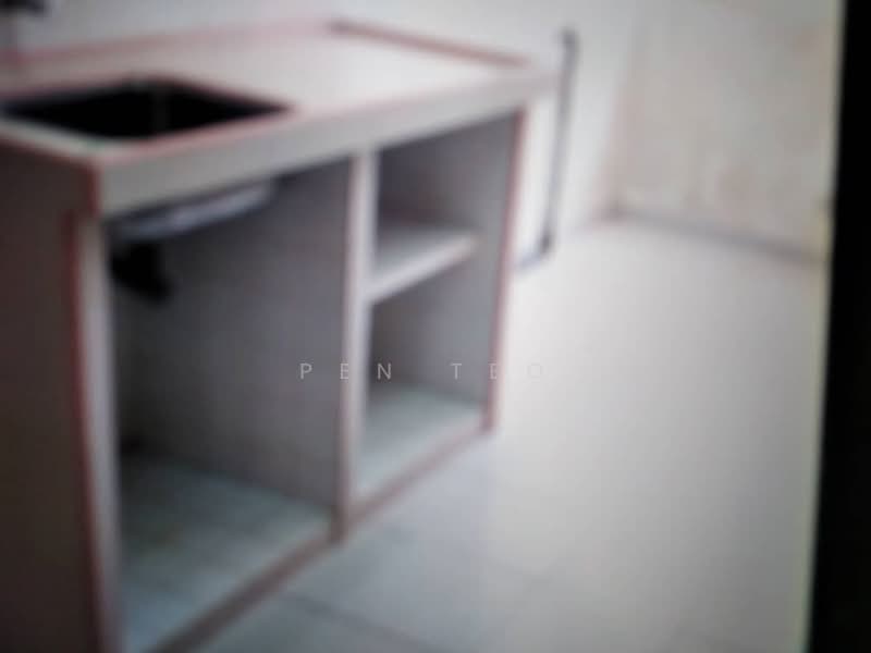Flat for Sale at Farlim 4 - Pen Teo - Kitchen - PropertyGuru.com.my
