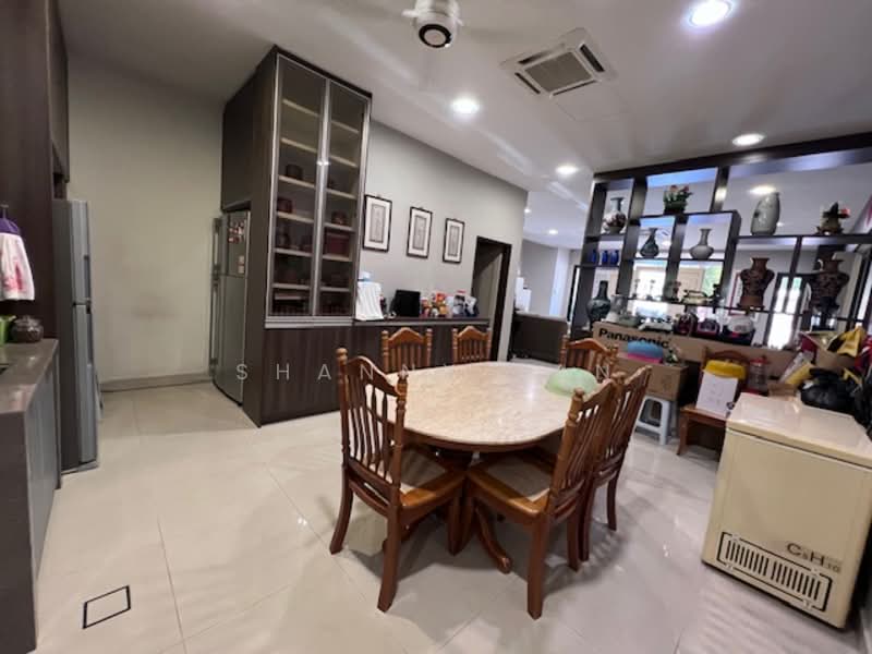 Semi-Detached House for Sale in Bukit Sungai Long (Bandar Sungai Long) - Shanny Tan - Dining Room - PropertyGuru.com.my