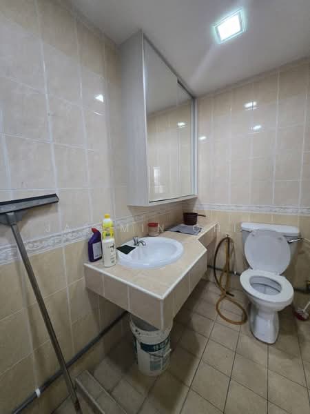 2-storey Terraced House for Sale in Taman Megah Kepong (Kepong) - Jasemin Chia - Bathroom - PropertyGuru.com.my