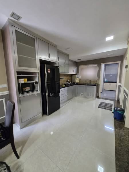 2-storey Terraced House for Sale in Taman Megah Kepong (Kepong) - Jasemin Chia - Kitchen - PropertyGuru.com.my