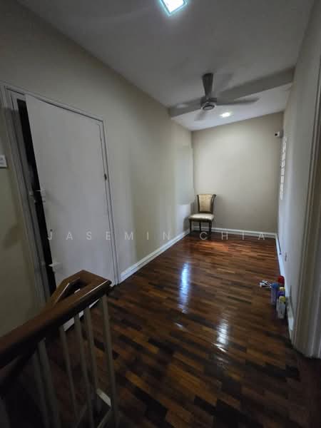 2-storey Terraced House for Sale in Taman Megah Kepong (Kepong) - Jasemin Chia - Corridor - PropertyGuru.com.my