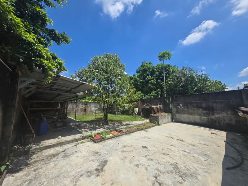 2-storey Terraced House for Sale in Taman Megah Kepong (Kepong) - Jasemin Chia - Exterior - PropertyGuru.com.my