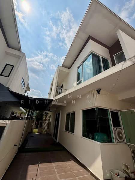 2-storey Terraced House for Sale in Cyberjaya (Selangor) - Muhammad Ridhwan Mohd Huzairi - Exterior - PropertyGuru.com.my