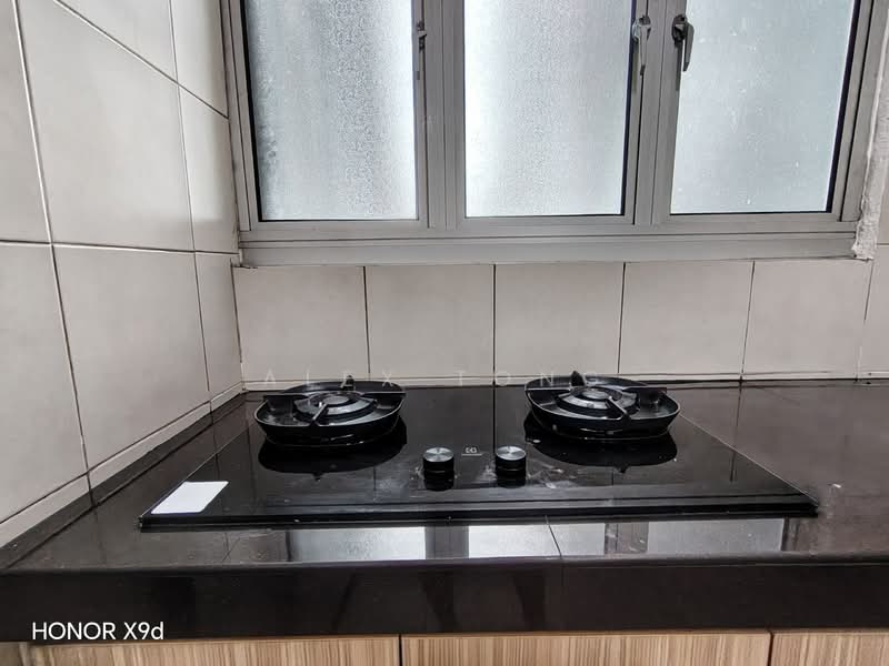 Servis Apartment untuk Disewa di Gaya Resort Homes - Alex Tong - Kitchen - PropertyGuru.com.my