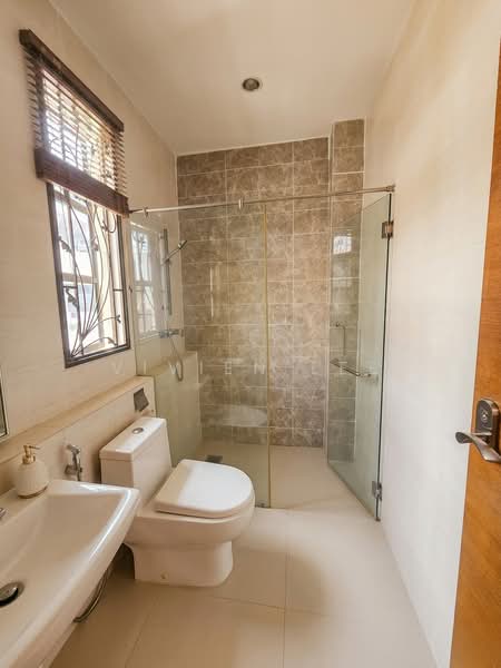 Bungalow for Sale in Damansara Heights (Kuala Lumpur) - Vivien Lee - Bathroom - PropertyGuru.com.my