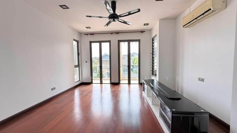 Rumah Banglo untuk Dijual di Bukit Jelutong (Shah Alam) - Alissa Emalyn - Living Room - PropertyGuru.com.my